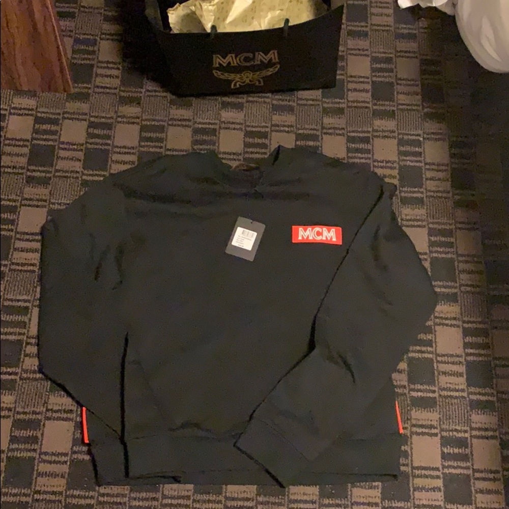 MCM long sleeve sweater with VELCRO SIDES